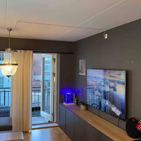 Apartment 40kvd Ap Walking Distance To Everyting *